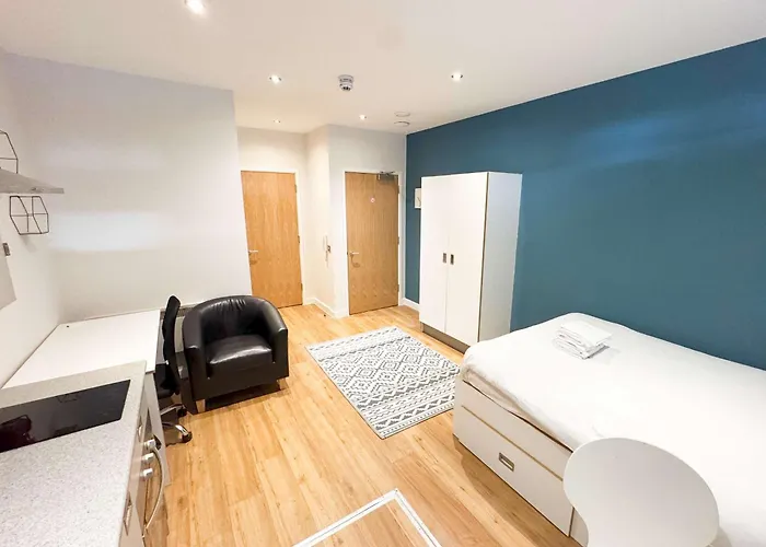 Harford House 01 - Hopewell Apartment