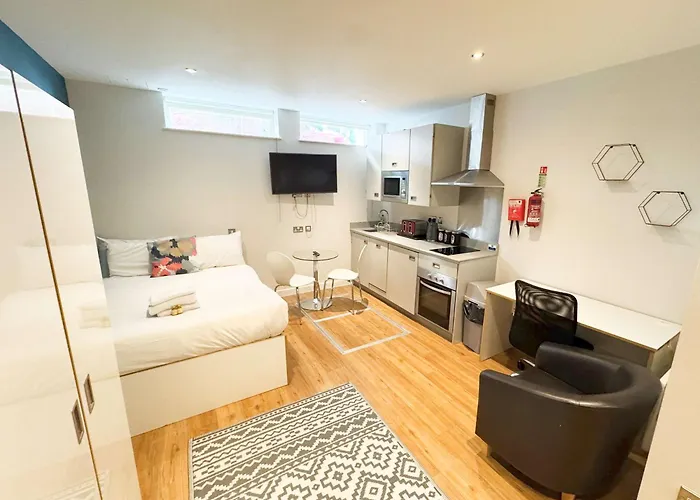 Harford House 01 - Hopewell